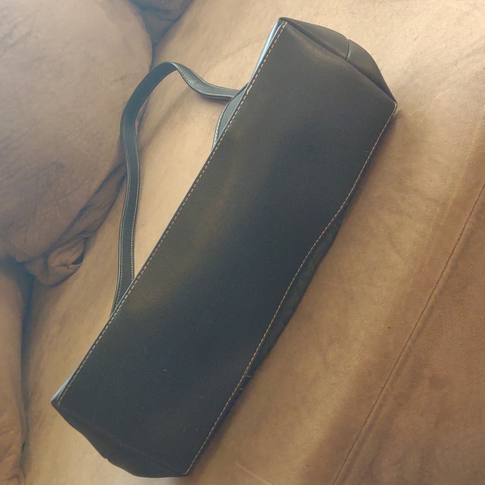Relic Black Purse/Handbag - Picture 4 of 10